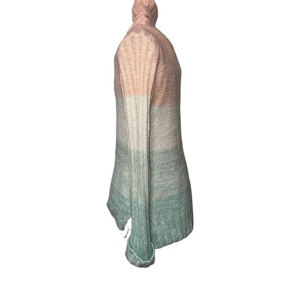 Beautiful FENN WRIGHT MANSON Women’s Turtleneck Sweater Size S Peach Cream Green - Picture 3 of 12
